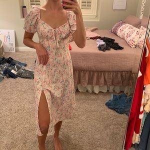 super cute vintage dress!!